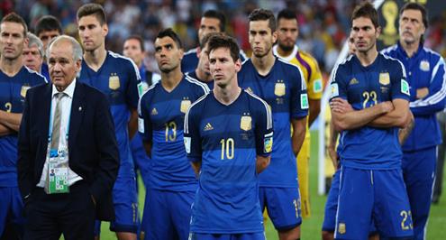 أليخاندرو سابيلا يستقيل من تدريب المنتخب الأرجنتيني